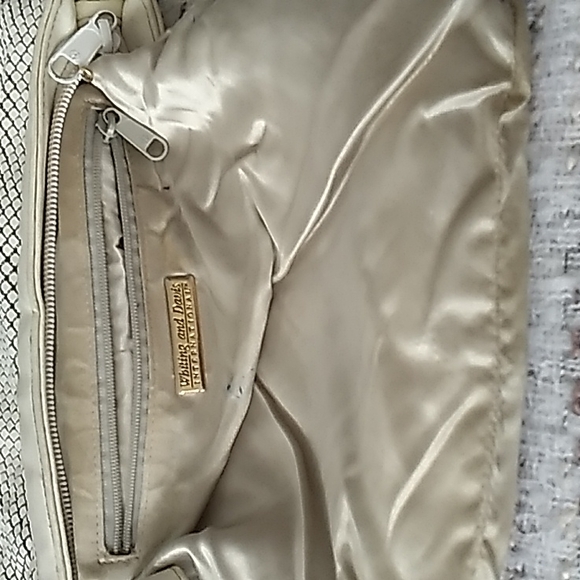 Whiting & Davis vintage metal mesh off-white crossbody purse bag - Picture 6 of 15